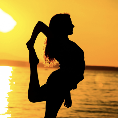home-slider-yogapose-planyourtrip